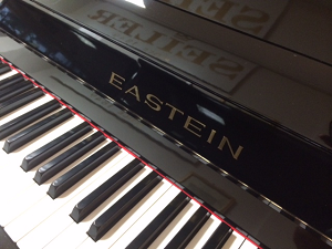EASTEIN 大型アップライトピアノ